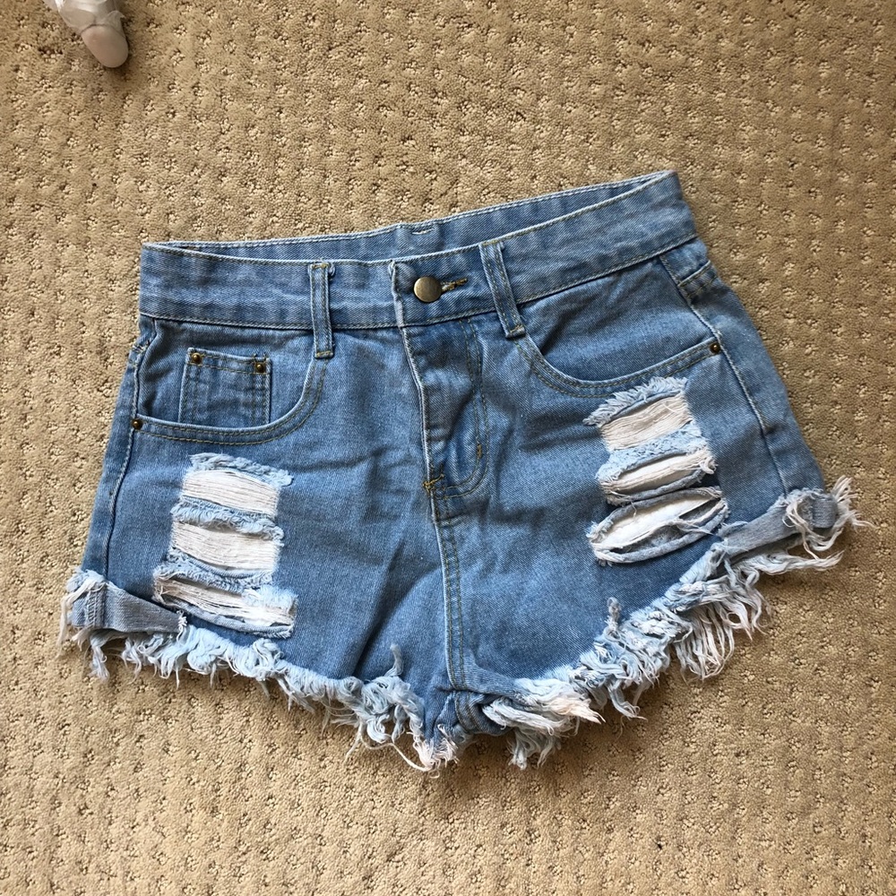 NWOT Frayed Distressed Denim Shorts